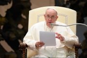 El Papa invita a una jornada de oración y ayuno por la paz en Ucrania