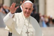 El Papa al diario La Nación: “Toda guerra es anacrónica en este mundo”