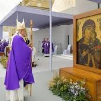 Francisco presidirá el Rosario por la Paz en Santa María la Mayor