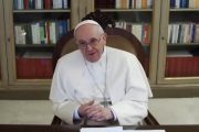 El Video del Papa de agosto: Por los pequeños y medianos empresarios