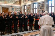 El Papa a los artistas del Concierto de Navidad: Poner el talento al servicio de la paz