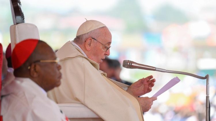 El Papa en RDC: Los cristianos están llamados a ser conciencia de paz