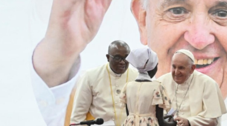 El Papa ante desplazados en Sudán del Sur: “Las mujeres son la clave para transformar el país”