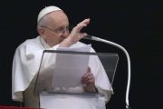 Ángelus: El Papa Francisco recuerda hoy que “la confianza libera y el miedo paraliza”