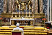 Súplica del Papa Francisco: Repudiar la locura de la guerra, siembra muerte y anula el futuro