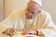 El Papa Francisco : Agradece la labor de las Mujeres Salidas de la Mafia